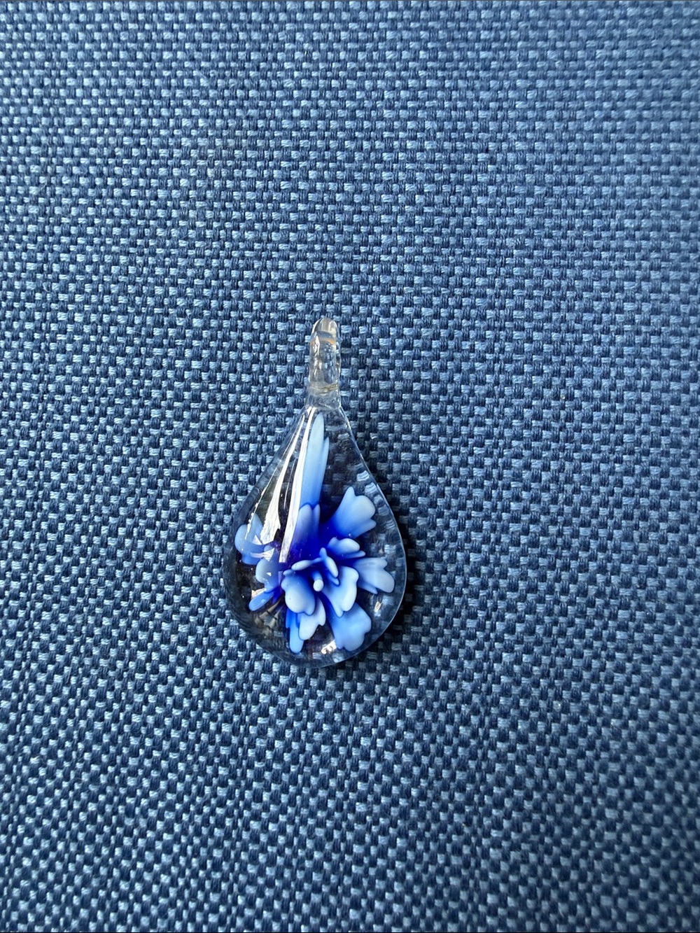 Blue Floral Glass Teardrop Pendant Necklace - Women Jewelry